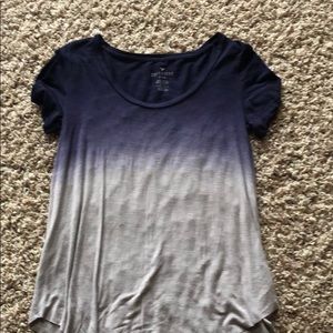 American Eagle tee